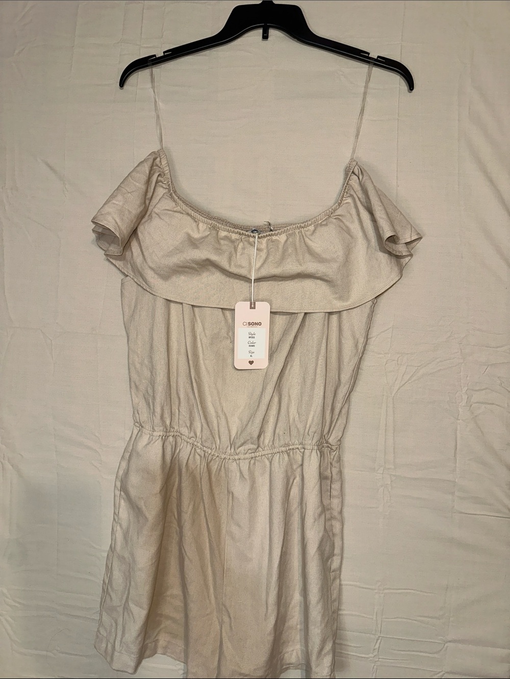 Ci Sono Cream Off-Shoulder One-Piece Romper - Picture 5 of 5